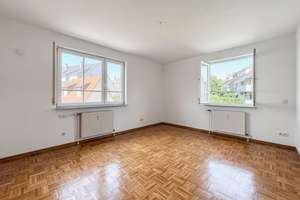 Ankommen, wohlfühlen, gestalten: Charmante 3-Zimmer-Wohnung mit Südbalkon und TG-Stellplatz – 70619 Riedenberg, Stuttgart – Vorschaubild 4