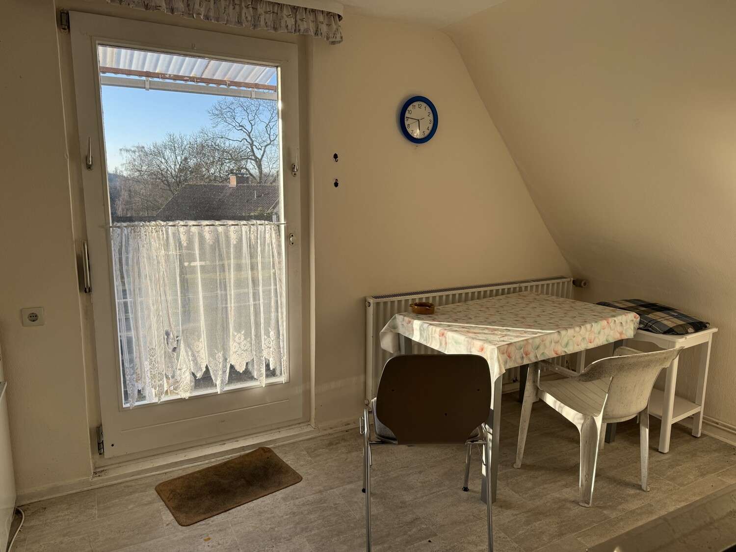 Immobilie in Osterode - Individuelles Einfamilienhaus (ca. 140 m² Wohnfläche) mit vielen Möglichkeiten für neue Wohnideen - Bild 4