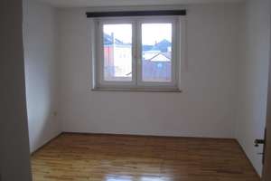 Hell, modern, renoviert: Deine neue 2-Zimmer-Wohnung mit Balkon – Jannerstr. 16, 93053 Kasernenviertel, Regensburg – Vorschaubild 6