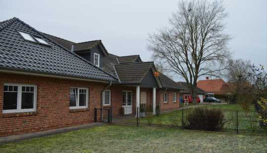Bild von Renditeobjekt, Mehrfamilienhaus oder Arbeiten und Wohnen unter einem Dach