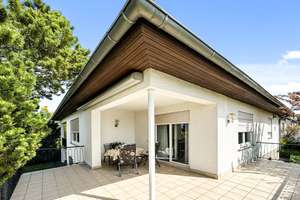 !PROVISIONSFREI! Großer Bungalow in Staufenberg-Landwehrhagen (231 m²): modernisiert in Randlage mit – Die vollständige Adresse der Immobilie erhältst du vom Anbieter., 34355 Staufenberg – Vorschaubild 5