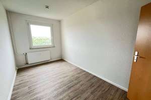 Sanierte 3-Zimmer-Wohnung mit Balkon in Zwickau, Pölbitz – Moseler Straße 12, 8058 Pölbitz, Zwickau – Vorschaubild 2