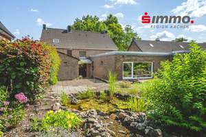 Eine Immobilie - viele Möglichkeiten!
Einfamilienhaus mit Garage und großem Garten in Horbach – Die vollständige Adresse der Immobilie erhältst du vom Anbieter., 52072 Richterich, Aachen – Vorschaubild 1