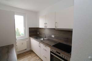Kocharena...neu sanierte 2-RW mit Einbauküche & Dusche!!! – Karl-Günzel-Straße 11, 9599 Freiberg – Vorschaubild 4