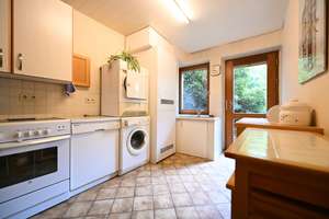 Charmantes Haus mit Altbau-Flair – großzügig wohnen im Herzen von Deidesheim – Die vollständige Adresse der Immobilie erhältst du vom Anbieter., 67146 Deidesheim – Vorschaubild 5