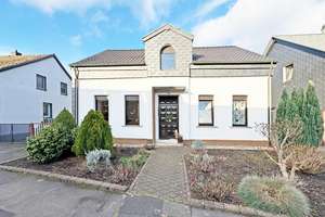 Ein Zuhause voller Möglichkeiten
in Hofstede – Die vollständige Adresse der Immobilie erhältst du vom Anbieter., 44809 Hofstede, Bochum – Vorschaubild 1