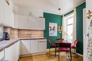 2 Zimmer mit Balkon in Eimsbüttel in historischem Altbau  – Die vollständige Adresse der Immobilie erhältst du vom Anbieter., 20255 Eimsbüttel (Ortsteil), Hamburg – Vorschaubild 5