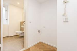 City-Highlight am Ku’damm: 2-Zimmer-Wohnung – provisionsfrei & komplett renoviert! – Die vollständige Adresse der Immobilie erhältst du vom Anbieter., 10709 Wilmersdorf, Berlin – Vorschaubild 8