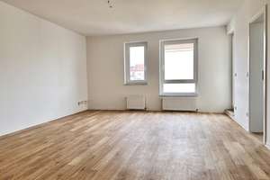 Helle, großzügige, 2-Zimmer-Whg. in Stadtfeld mit Balkon – Gerhardt-Hauptmann-Str. 12, 39108 Stadtfeld Ost, Magdeburg – Vorschaubild 3