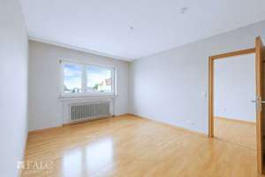 Wohnen mit grünem Weitblick: Ihr neues Zuhause über den Dächern von Remscheid! – Die vollständige Adresse der Immobilie erhältst du vom Anbieter., 42857 Kremenholl, Remscheid – Vorschaubild 8