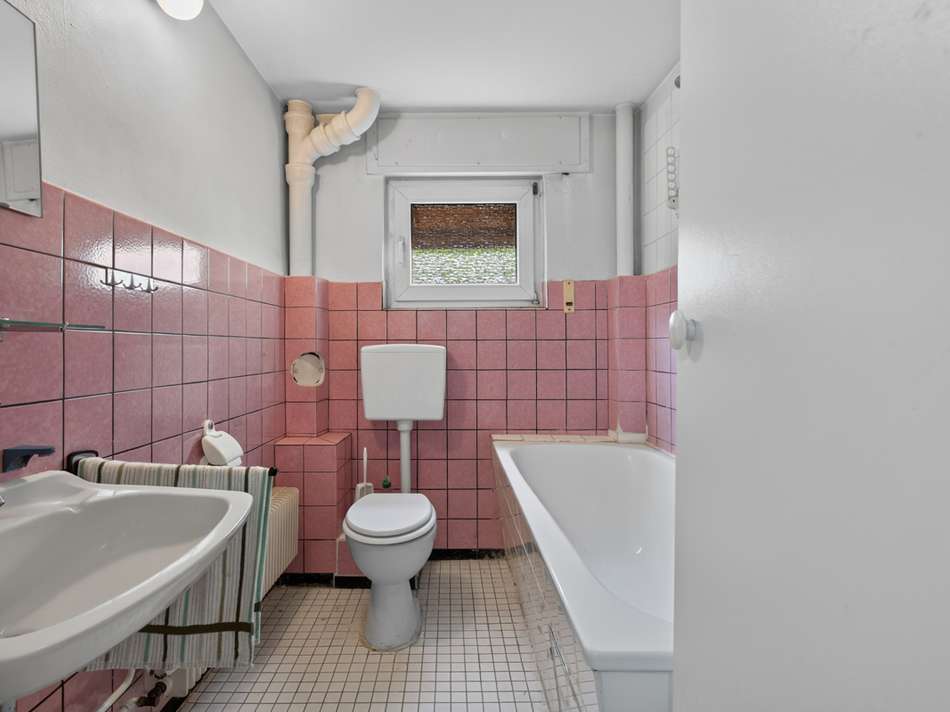 Bad im Vorderhaus -Zwischeneta