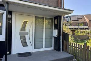 Charmante Doppelhaushälfte in ruhiger Sackgasse nahe Üttelsheimer See – modernisiert & bezugsbereit – Sandstraße 141, 47199 Hochheide, Duisburg – Vorschaubild 2