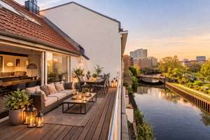 EXKLUSIVES 5 METER-GALERIE-DACH -mit Weitblick - herrschaftlicher Altbau- direkt an der Spree