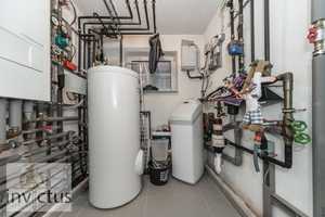 Wohnen mit Stil: Großzügiges Haus mit 6 Zimmern, Wintergarten, Doppelgarage, Kamin & Einliegerwhg! – Heilbronn (Kreis) – Vorschaubild 39