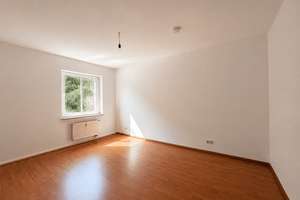 Aufgepasst: schöne 2 Raumwohnung mit Balkon in Schönau! – Carl-Hertel-Straße 25, 9116 Schönau, Chemnitz – Vorschaubild 4
