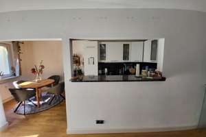 Attraktive 4-Zimmer-Wohnung mit Balkon im 3. OG in Hamburg-Lokstedt – Die vollständige Adresse der Immobilie erhältst du vom Anbieter., 22529 Lokstedt, Hamburg – Vorschaubild 2