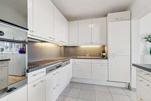 Domblick und noch viel mehr! 
Drei - Zimmer Etagenwohnung mit spektakulärer Aussicht – Die vollständige Adresse der Immobilie erhältst du vom Anbieter., 50668 Neustadt/Nord, Köln – Vorschaubild 10