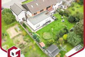 Für Immobilienfüchse! Einfamilienhaus viel Potenzial, 2 Garagen und vermietetem Anbau in Buschhoven – Rhein-Sieg-Kreis – Vorschaubild 1