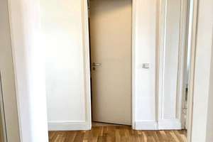 DIREKTE WASSERLAGE - 3 ZIMMER WE MIT BALKON IM MODERNISIERTEN ALTBAUKLASSIKER MIT BALKON + FAHRSTUHL – Die vollständige Adresse der Immobilie erhältst du vom Anbieter., 10179 Mitte (Ortsteil), Berlin – Vorschaubild 11