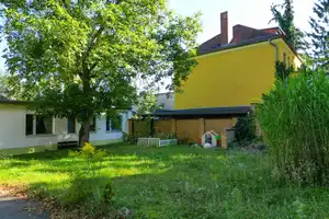 Attraktives Grundstück in Berlin-Pankow: Abbruchreifes Haus zur individuellen Neubebauung – Kerkowstraße 12C, 13125 Berlin – Vorschaubild 4