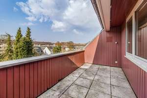 Bremen-Hastedt: geräumige Maisonette-Eigentumswohnung mit 4 Zimmern und Tiefgaragenstellplatz – Die vollständige Adresse der Immobilie erhältst du vom Anbieter., 28207 Hastedt, Bremen – Vorschaubild 2