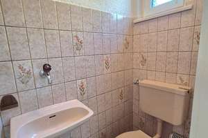 charmante DHH, 4,5 Zi., großer Garten, Carport ruhige rückwärtige Lage direkt am Römerkastell – Am Römerkastell 53, 70376 Hallschlag, Stuttgart – Vorschaubild 11