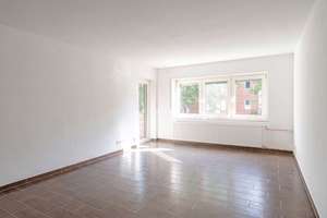 Einziehen & wohlfühlen: Neu renovierte 2-Zimmer-Wohnung mit Loggia – 48163 Amelsbüren, Münster – Vorschaubild 3