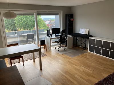 Ruhiges, zentrales, möbliertes Penthouse mit 2 Zimmern in Stuttgart Möhringen