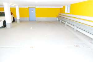 Großzügige, helle 3-Zimmer-Wohnung mit schöner Loggia; Anfragen bitte nur per email! – 80939 Freimann, München – Vorschaubild 17