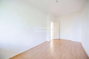 pures Potenzial! 2 Zimmerwohnung in Berliner Top Lage zu verkaufen! – Die vollständige Adresse der Immobilie erhältst du vom Anbieter., 13407 Reinickendorf (Ortsteil), Berlin – Vorschaubild 2
