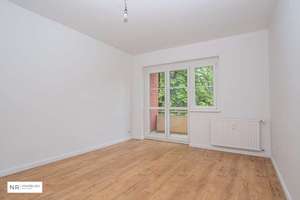 Sanierte City-Wohnung zum Sofortbezug – Seydlitzstraße 39, 12249 Lankwitz, Berlin – Vorschaubild 1