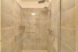 Hochwertige 6,5-Zimmer-Wohnung im Herzen von Heidelberg-Handschuhsheim – Die vollständige Adresse der Immobilie erhältst du vom Anbieter., 69121 Handschuhsheim, Heidelberg – Vorschaubild 14