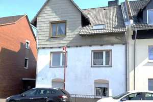 Zukunftssichere Rendite in Vellmar!

3-Familienhaus mit überdurchschnittlichem Wertsteigerungspote – Kassel (Kreis) – Vorschaubild 1