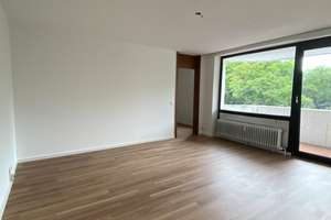 Schöne 2 Zi-Whg. (ca. 42 m²) mit Balkon, renoviert- am Stöckach – Die vollständige Adresse der Immobilie erhältst du vom Anbieter., 70190 Stöckach, Stuttgart – Vorschaubild 2