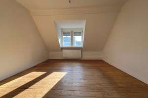 Zweifamilienhaus im Dornröschenschlaf und Grundstück mit Potenzial! Bebauung in 2. Reihe denkbar – Die vollständige Adresse der Immobilie erhältst du vom Anbieter., 76676 Graben-Neudorf – Vorschaubild 9
