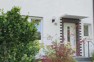Großzügiges Reihenmittelhaus AB Schweinheim – Rotäckerstrasse 32, 63743 Aschaffenburg – Vorschaubild 1