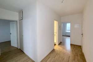 3-Zimmer Eigentumswohnung mit Ausblick in Düsseldorf-Garath – Stralsunder Straße 77, 40595 Garath, Düsseldorf – Vorschaubild 7