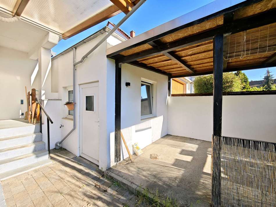 Zugang Garage / Garten