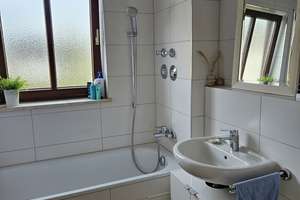 Helle möblierte 2-Zimmer-Wohnung in München-Aubing – Zwernitzerstraße 7, 81243 Aubing-Süd, München – Vorschaubild 5