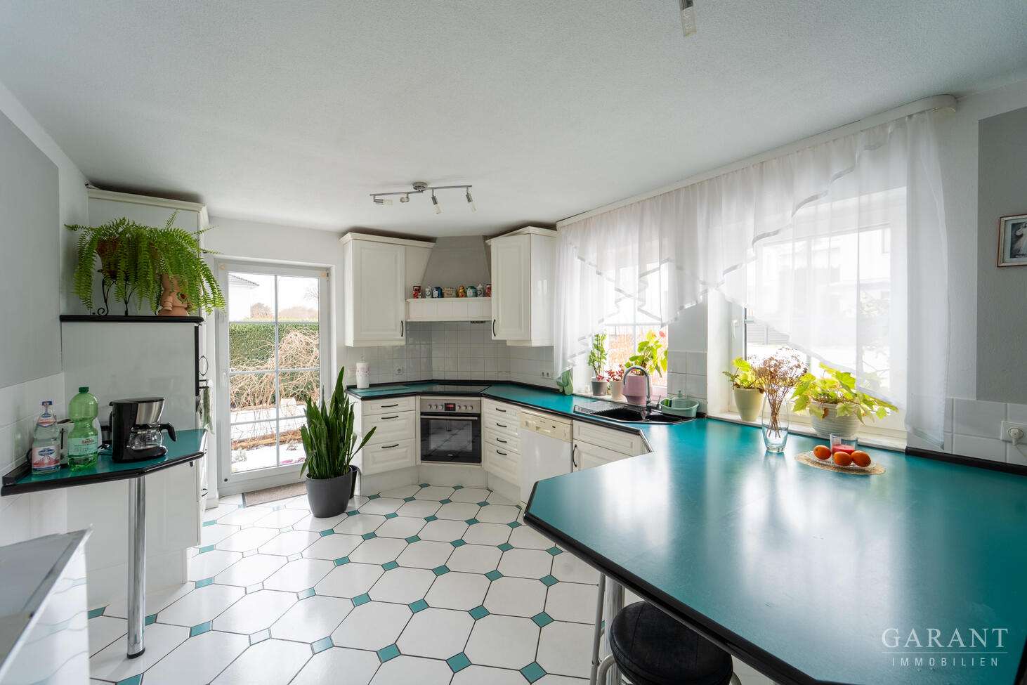 Immobilie in Stammham - Großzügiges Einfamilienhaus in ruhiger Ortsrandlage von Stammham  - Bild 1