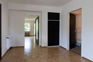 Wohnen mit Balkon und Blick ins Grüne – 3 Zimmer in Düsseldorf – 40225 Bilk, Düsseldorf – Vorschaubild 12