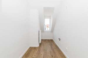 Charmante 3-Zimmer-Dachgeschosswohnung – Die vollständige Adresse der Immobilie erhältst du vom Anbieter., 4317 Neustadt-Neuschönefeld, Leipzig – Vorschaubild 9