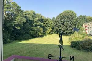 Bremen - Neue Vahr Nord: Helle Eigentumswohnung in 1. Etage mit Ausblick ins Grüne in ruhiger Lage – Heinrich-Schulz-Straße 25, 28329 Neue Vahr Nord, Bremen – Vorschaubild 2