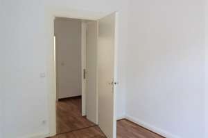 Beek: helle und ruhige 2-Zimmer-Altbau-Whng mit Wohnküche – Schillstr 70, 47119 Laar, Duisburg – Vorschaubild 7