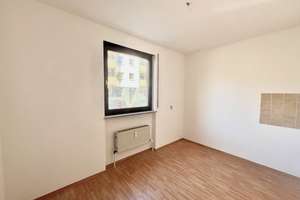 Attraktive 2-Zimmer-Wohnung mit modernem Bad, Balkon und Stellplatz – Schloßstraße 10, 90478 Ludwigsfeld, Nürnberg – Vorschaubild 5