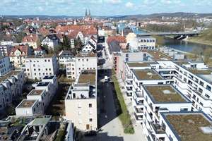 - Wohnen in Traumlage -
Roof-Top-Townhouse in unmittelbarer Donaunähe im Marina Quartier – Die vollständige Adresse der Immobilie erhältst du vom Anbieter., 93055 Ostenviertel, Regensburg – Vorschaubild 2