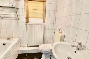 Mehrgenerationenhaus mit großem Grundstück zu verkaufen! *Pool* *Garage* *Einliegerwohnung* – Die vollständige Adresse der Immobilie erhältst du vom Anbieter., 1612 Nünchritz – Vorschaubild 21