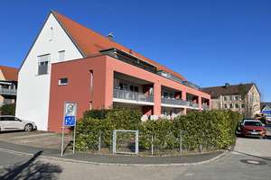 Große Penthouse-Wohnung mit schönem Blick über Altdorf