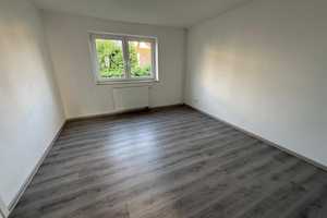 Preiswertes, vollständig renoviertes 7-Raum-Einfamilienhaus in Oberndorf am Neckar – Aspenweg 44, 78727 Rottweil (Kreis) – Vorschaubild 59