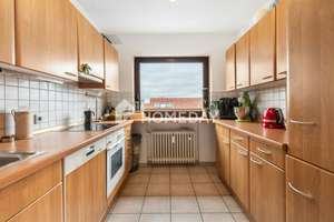 Wohnung mit 2 Balkone, viel Platz und Garagenstellplatz in Stuttgart-Sillenbuch – Die vollständige Adresse der Immobilie erhältst du vom Anbieter., 70619 Sillenbuch (Ortsteil), Stuttgart – Vorschaubild 6